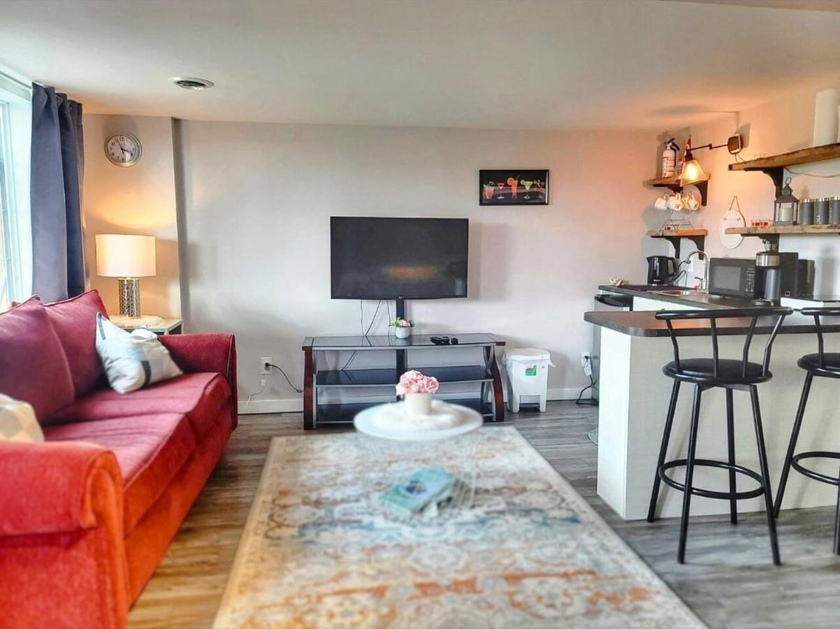 Cozy Private Suite Winnipeg Bagian luar foto
